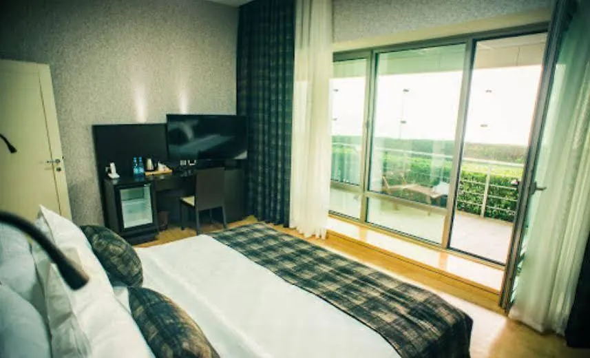 Badam D'Art Boutique Hotel Μπακού 5*,